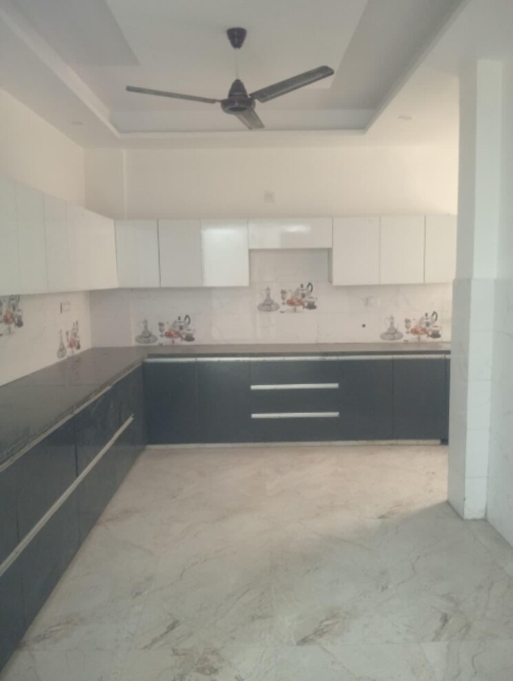 Kitchen, sector 38 3 Bedroom 1980 Sq.Ft. Builder Floor In Sector 38 Faridabad 8885480