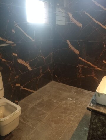Living Room in 3 BHK Builder Floor at Sector 38 – for Rent