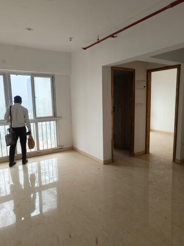 Room in 1 BHK Apartment at Vakola – for Rent