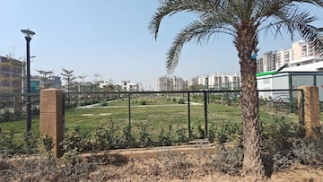 Plot Area in 4 BHK Builder Floor at BPTP Parkland Pride, Sector 77 – for Sale