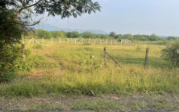 Plot For Sale in Andheri East