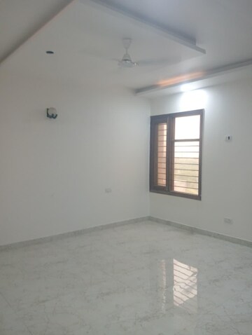 3 BHK Builder Floor For Rent in Sector 31