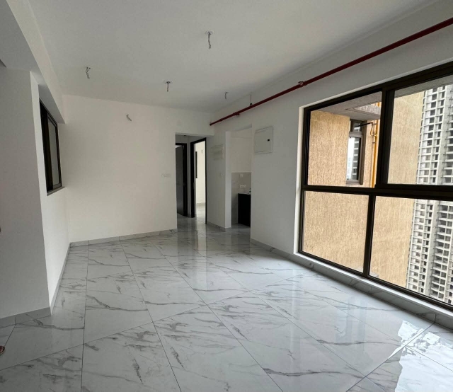2 BHK + Extra Room Apartment For Sale in Raymond The Address