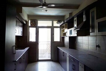 Kitchen in 4 BHK Apartment at DLF The Summit, Dlf Phase V – for Sale