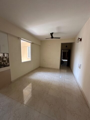 2 BHK Apartment For Rent in MRG The Balcony, Sector 93
