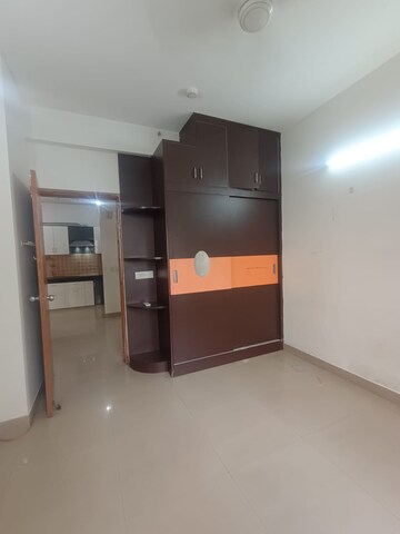 Room in 3 BHK Apartment at Mahagun Mywoods, Sector 16c Greater Noida – for Rent