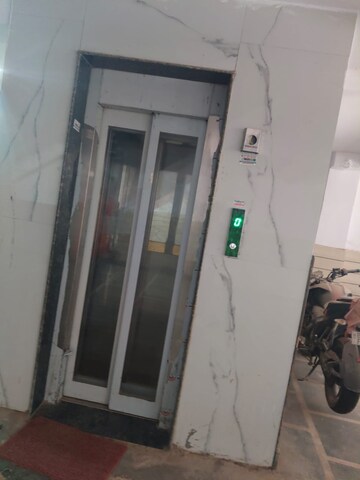 Building Lobby in 2 BHK Builder Floor at Dwarka Mor – for Rent