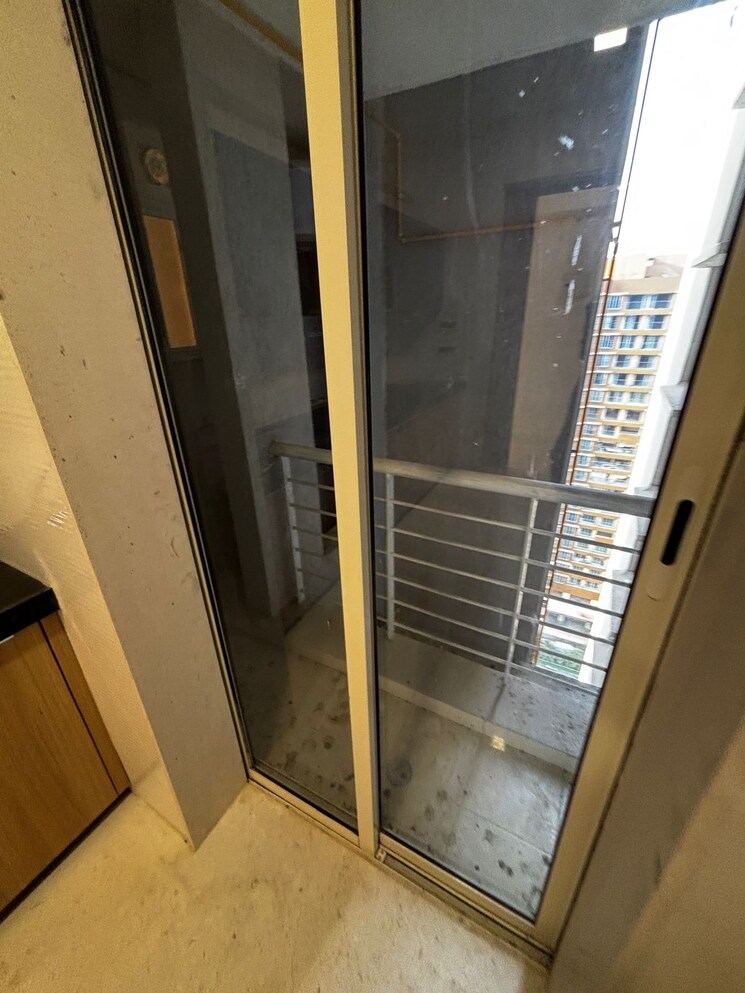 Bathroom, ekta-tripolis 3 Bedroom 1084 Sq.Ft. Apartment In Goregaon West Mumbai 8885906