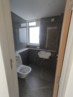 2 BHK 650 Sq.Ft. Apartment in Raymond Ten X Habitat