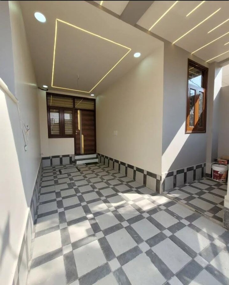 undefined, sector 22 3 Bedroom 2160 Sq.Ft. Builder Floor In Sector 22 Faridabad 8886055