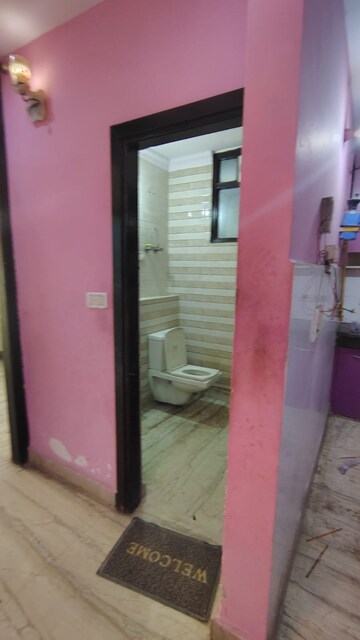 Building Lobby in 3 BHK Builder Floor at Dwarka Mor – for Rent