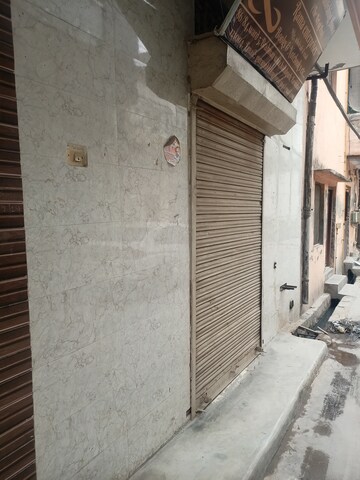  Shop For Rent in Ballabhgarh