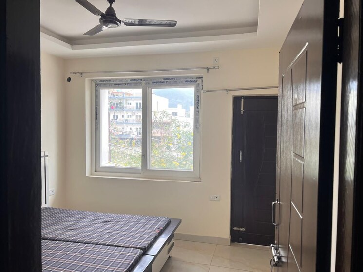 Bedroom, new ashok nagar 2 Bedroom 945 Sq.Ft. Apartment In New Ashok Nagar Delhi 8886227