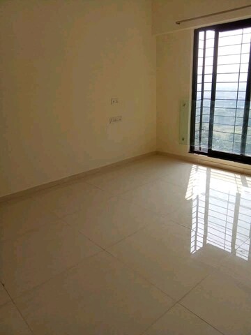 Room in 1 BHK Apartment at Kanakia Spaces Zen World, Kanjurmarg East – for Sale