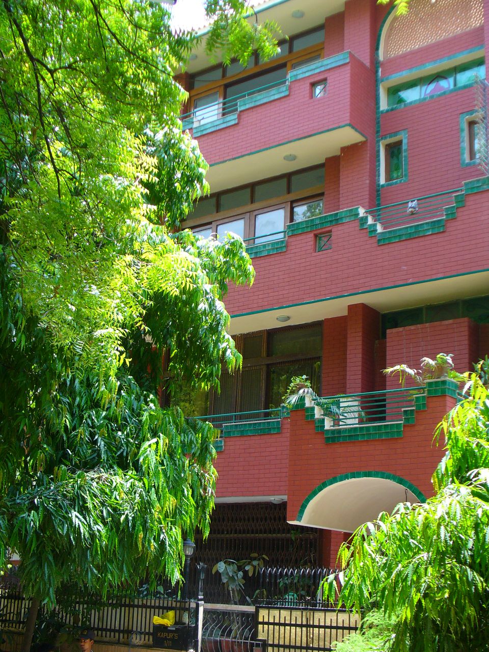 2 BHK + Pooja Room Builder Floor For Rent in Sarvapriya Vihar