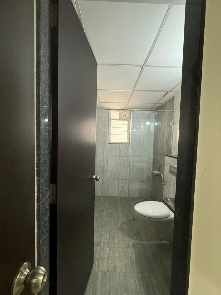 Bathroom, kolte-patil-life-republic-universe 3 Bedroom 1594 Sq.Ft. Apartment In Hinjewadi Pune 8886069