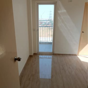 Room in 2 BHK Apartment at Advitya Homes, Sector 149 – for Rent