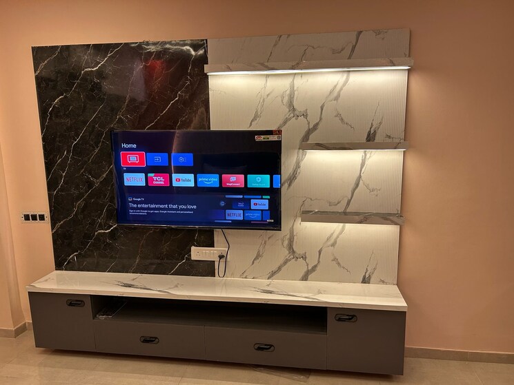 Room, omaxe-hazratganj Studio 365 Sq.Ft. Apartment In Gomti Nagar Lucknow 8886143