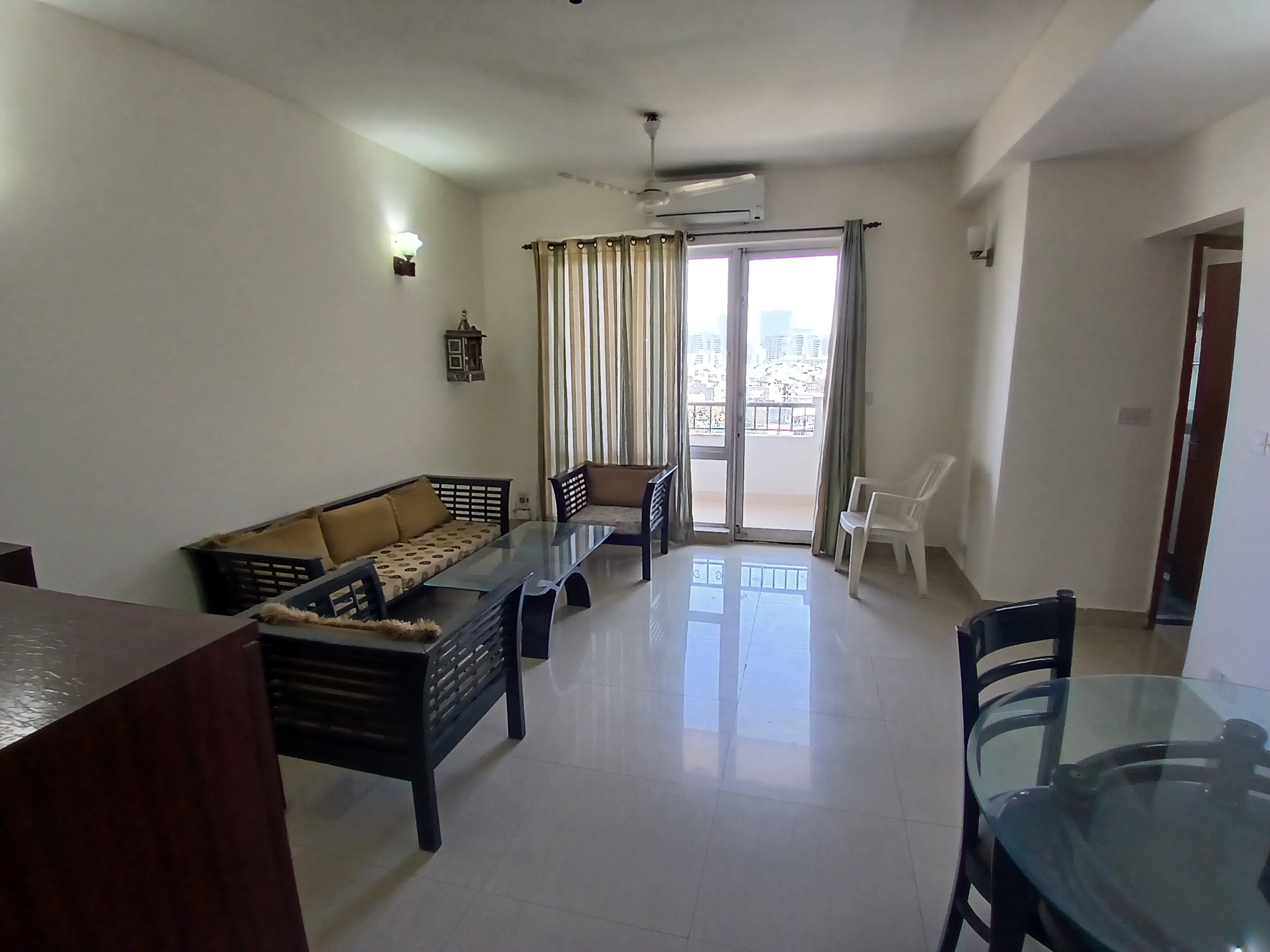 2 BHK + Extra Room 1105 Sq.Ft. Apartment in DLF Regency Park I