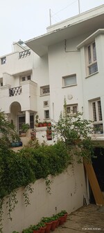 5 BHK + Pooja Room,Servant Room,Study Room,Extra Room 320 Sq.Yd. Villa in Itc Garden Estate