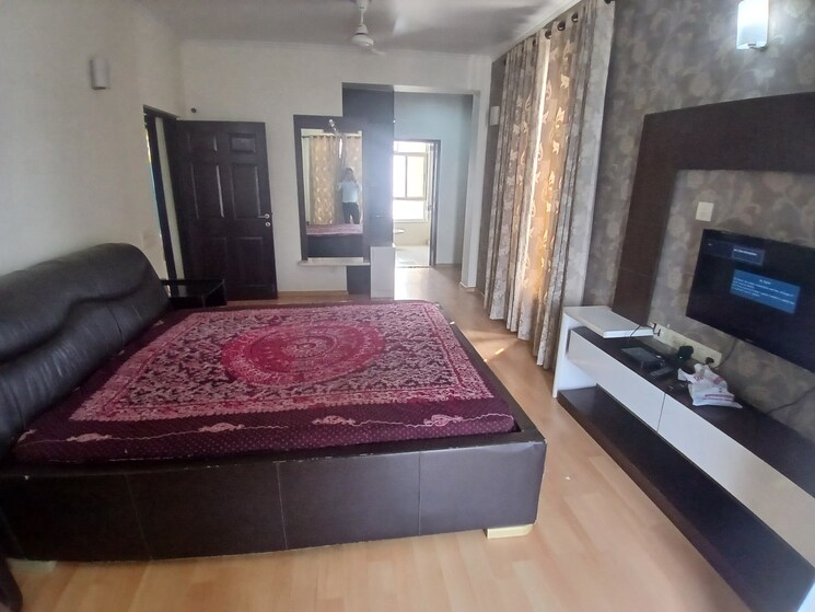 Bedroom, dlf-regency-park-i 2 Bedroom 1105 Sq.Ft. Apartment In Dlf Phase iv Gurgaon 8886377