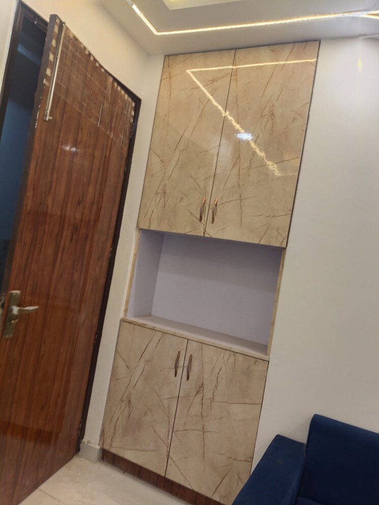 undefined, dwarka mor 1 Bedroom 360 Sq.Ft. Builder Floor In Dwarka Mor Delhi 8886399