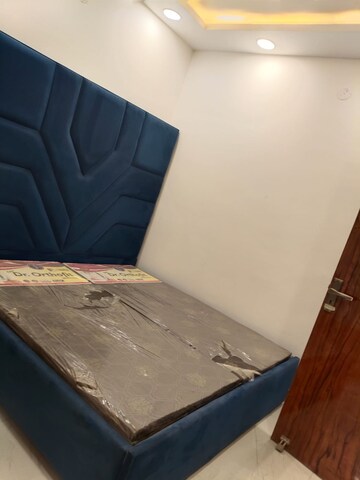 Bedroom in 1 BHK Builder Floor at Dwarka Mor – for Rent