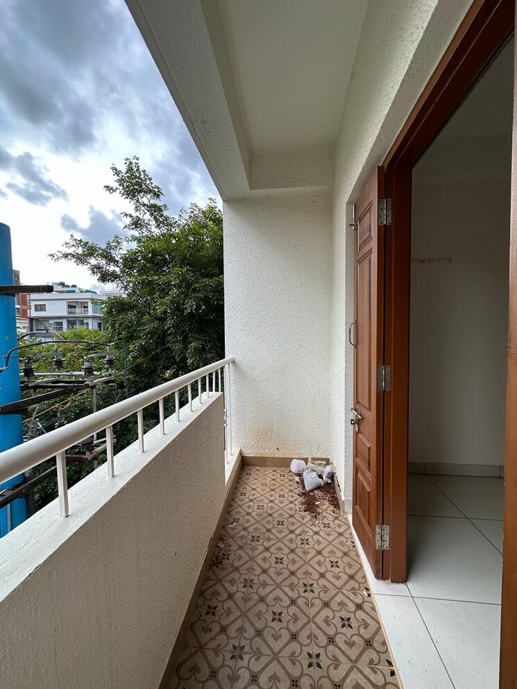 Balcony, hsr layout sector 3 3 Bedroom 1500 Sq.Ft. Builder Floor In Hsr Layout Sector 3 Bangalore 8886435