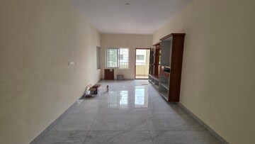 Room in 2 BHK Apartment at Mahadevpura – for Rent