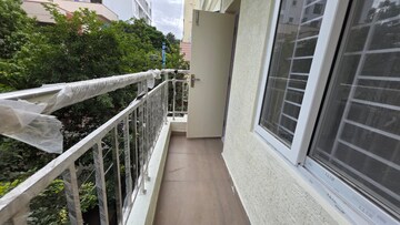 Balcony in 2 BHK Apartment at Mahadevpura – for Rent