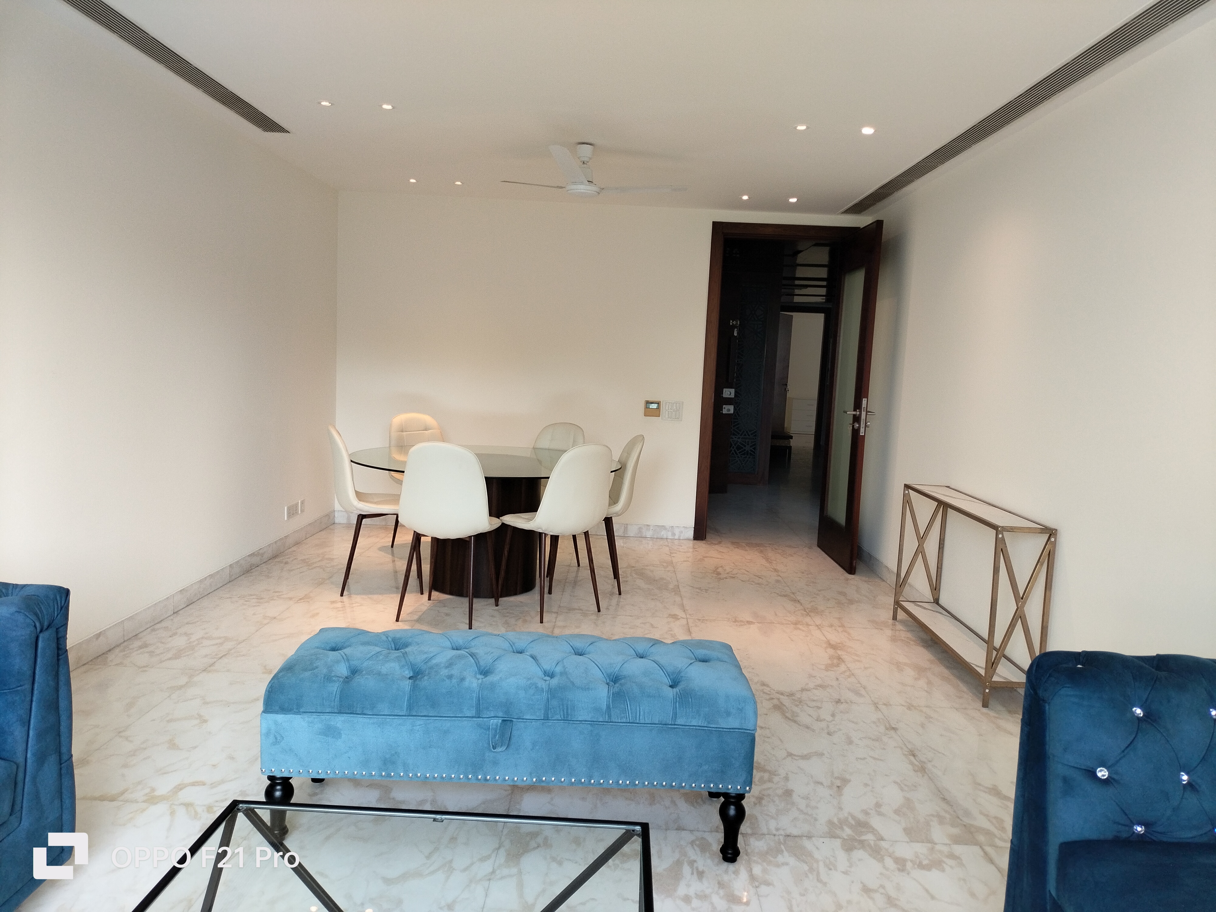 4 BHK + Pooja Room,Servant Room,Study Room,Extra Room Apartment For Rent in Boutique Residential Apartments E-3 6