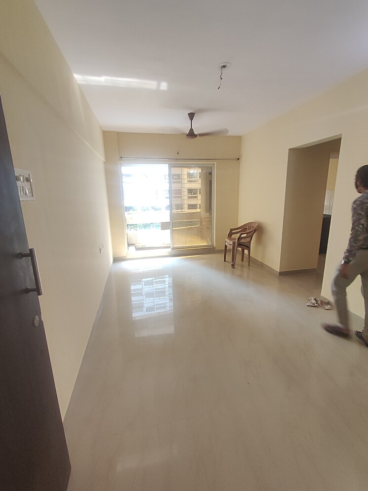 Room, rustomjee-avenue-j 1 Bedroom 392 Sq.Ft. Apartment In Virar West Palghar 8886899