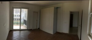 Room in 2 BHK Builder Floor at Sector 81 – for Sale