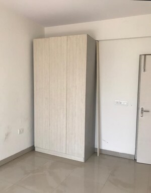Room in 2 BHK Builder Floor at Sector 81 – for Sale