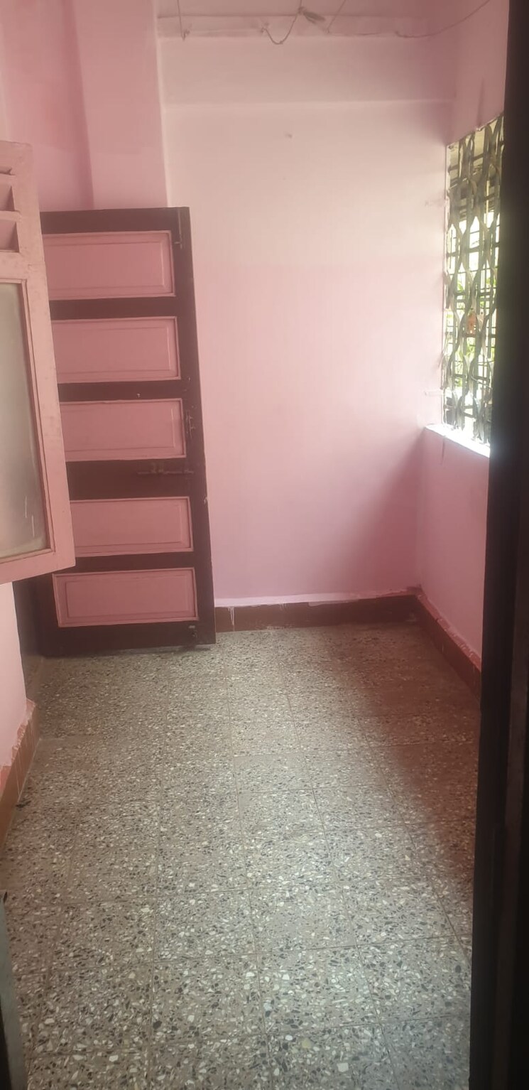 Room, dombivli east 1 Bedroom 358 Sq.Ft. Apartment In Dombivli East Thane 8886982