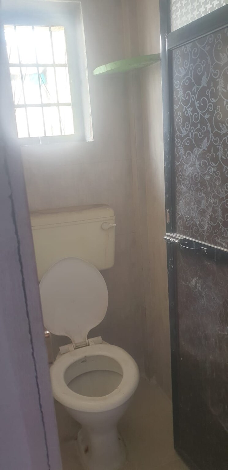 Bathroom, dombivli east 1 Bedroom 358 Sq.Ft. Apartment In Dombivli East Thane 8886982