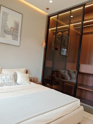 Furnished Amenities in 1 BHK Apartment at Capital, Kondhwa – for Sale