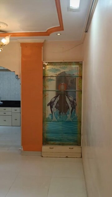 Room in 2 BHK Apartment at Borivali West – for Rent
