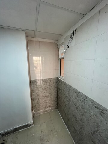 Bathroom in 2.5 BHK Apartment at ROF Amaltas, Sector 92 – for Rent