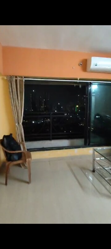 Furnished Amenities in 1 BHK Apartment at Soundlines Florence Tower, Lower Parel – for Rent