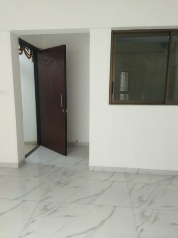 Room in 2 BHK Apartment at Vasundhara Sector 5 – for Sale
