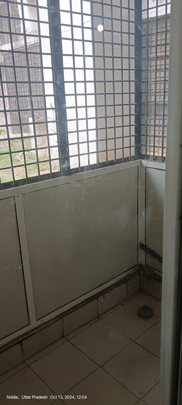 Balcony in 3 BHK Apartment at Amrapali Zodiac, Sector 120 – for Sale