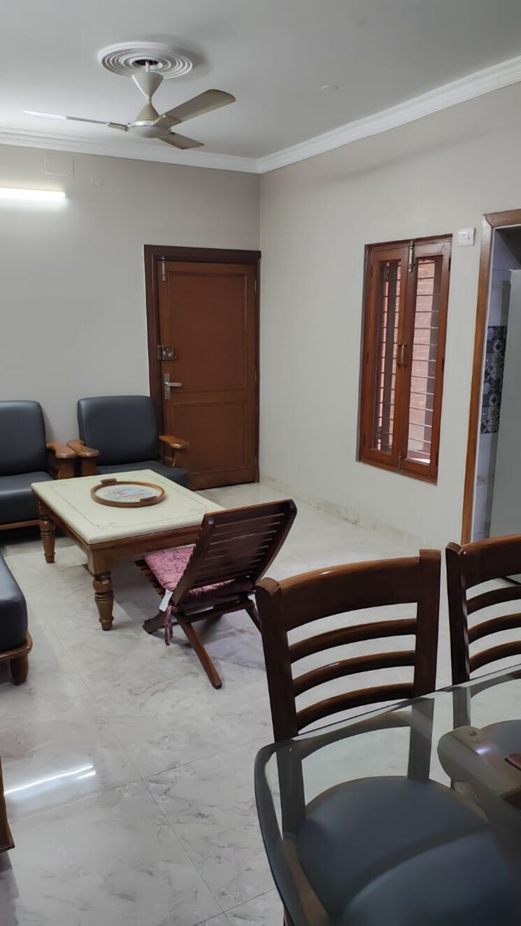 Team Area, lajpat nagar ii Commercial Office Space 1800 Sq.Ft. In Lajpat Nagar ii Delhi 8887279