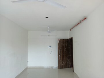 Bedroom in 2 BHK Apartment at Shreeji Royal Samarpan, Kandivali West – for Rent