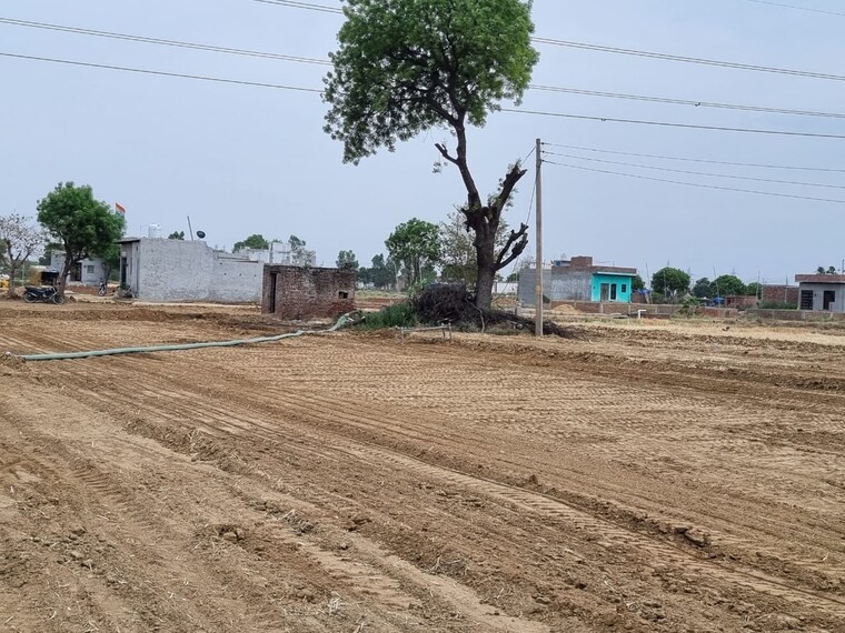 undefined, vrindavan  280 Sq.Yd. Plot In Vrindavan Mathura 8887415