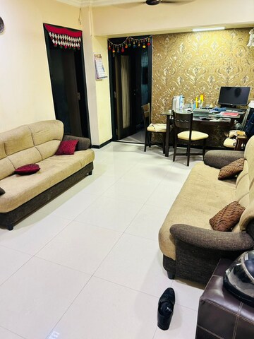 Team Area in 2 BHK Apartment at Sagar Apartment Sion, Sion – for Rent