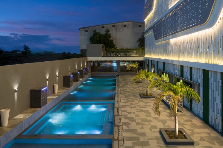 Swimming Pool, majestique-towers 2 Bedroom 737 Sq.Ft. Apartment In Kharadi Pune 8887455