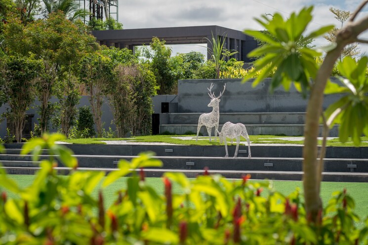 Garden, majestique-towers 2 Bedroom 737 Sq.Ft. Apartment In Kharadi Pune 8887455