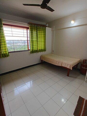Bedroom in 1 BHK Apartment at Kothrud – for Rent