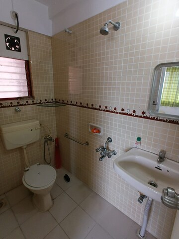 Bathroom in 1 BHK Apartment at Kothrud – for Rent